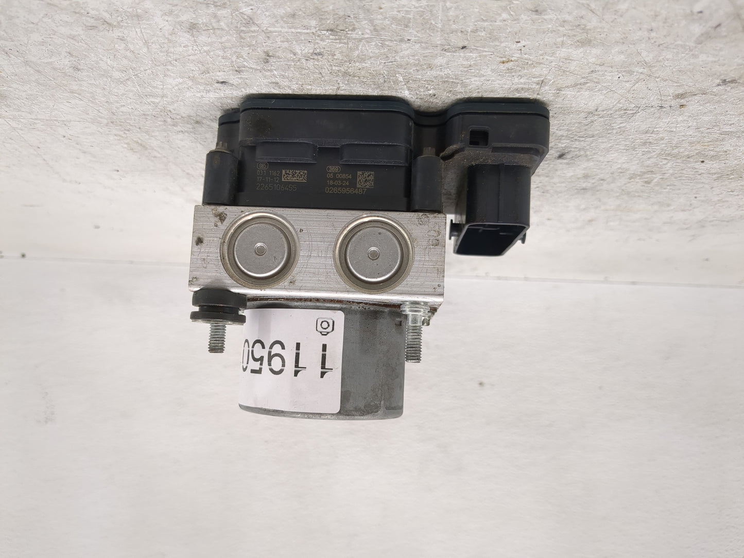 2018 Nissan Rogue Sport ABS Pump Control Module Replacement P/N:47660 6MG2A Fits OEM Used Auto Parts - Oemusedautoparts1.com