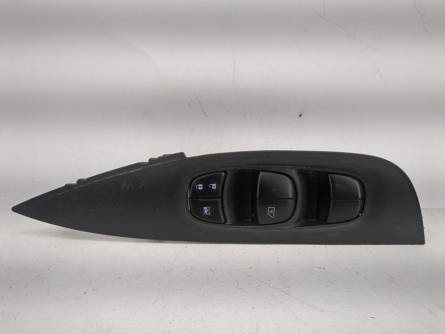 2017-2022 Nissan Rogue Sport Master Power Window Switch Replacement Driver Side Left P/N:25401 6MA0C Fits OEM Used Auto Part