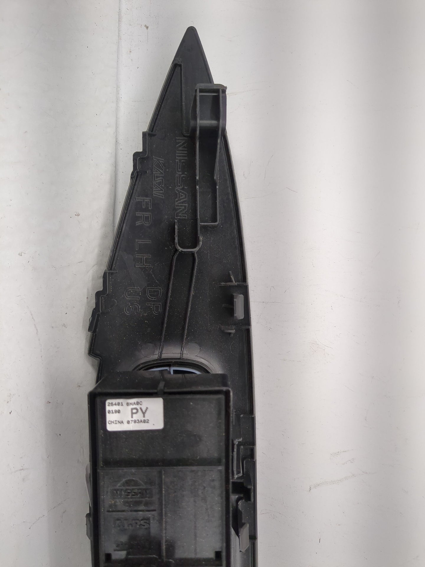 2017-2022 Nissan Rogue Sport Master Power Window Switch Replacement Driver Side Left P/N:25401 6MA0C Fits OEM Used Auto Part