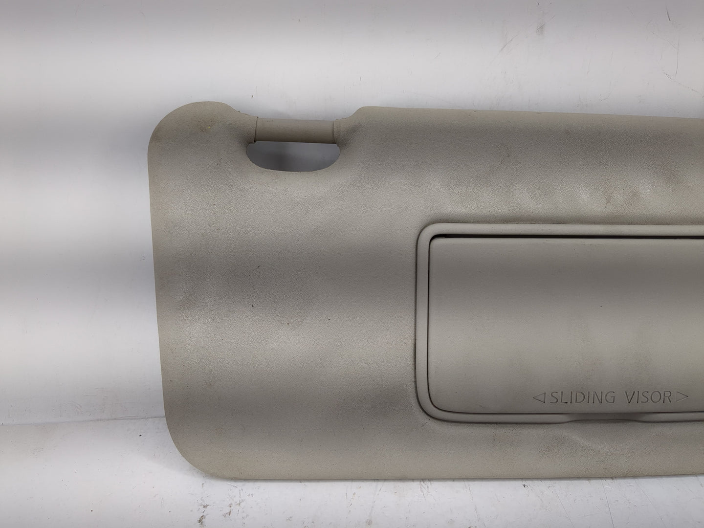 2017-2018 Nissan Rogue Sport Sun Visor Shade Replacement Passenger Right Mirror Fits Fits 2017 2018 OEM Used Auto Parts - Oe