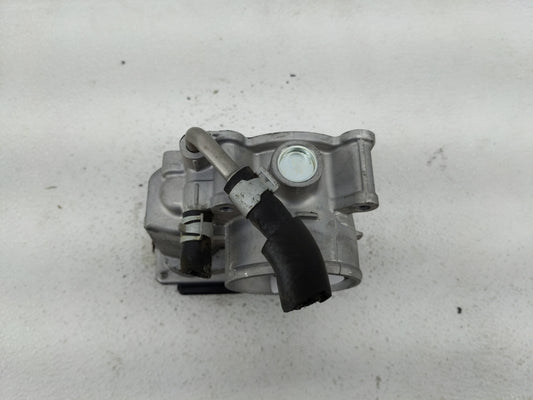2017-2018 Nissan Rogue Sport Throttle Body P/N:4BA60-01 E Fits Fits 2017 2018 OEM Used Auto Parts