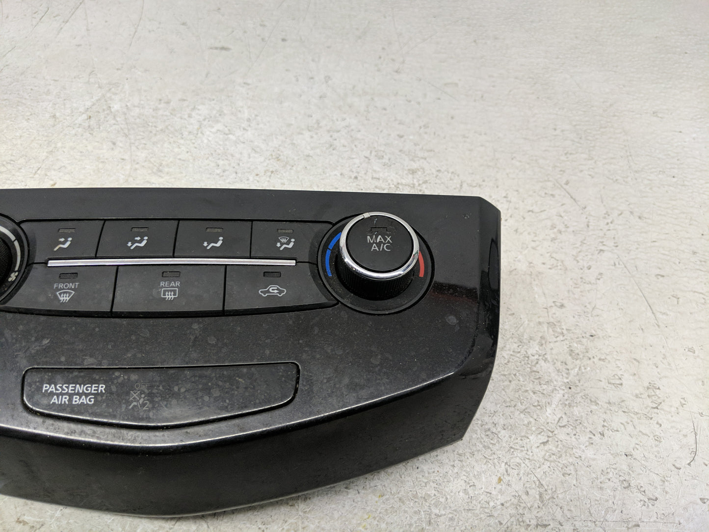 2017-2022 Nissan Rogue Sport Climate Control Module Temperature AC/Heater Replacement P/N:275007FA0A-G Fits OEM Used Auto Pa