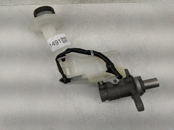 compare product 2017-2022 Nissan Rogue Sport Brake Master Cylinder 1311491