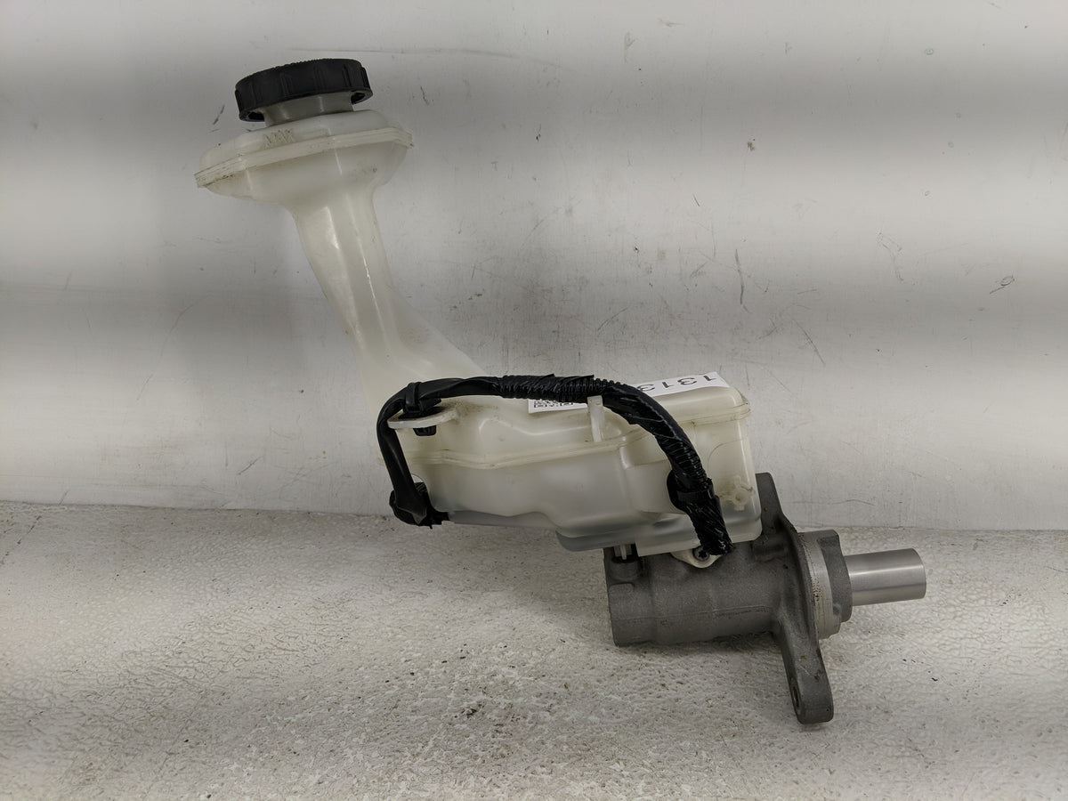 2017-2022 Nissan Rogue Sport Brake Master Cylinder 1313908 - Oemusedautoparts1.com