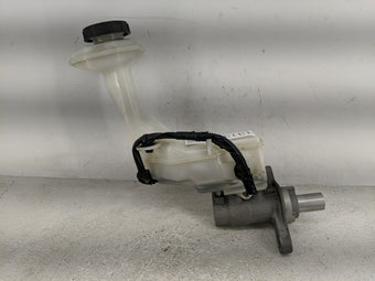 compare product 2017-2022 Nissan Rogue Sport Brake Master Cylinder 1313908