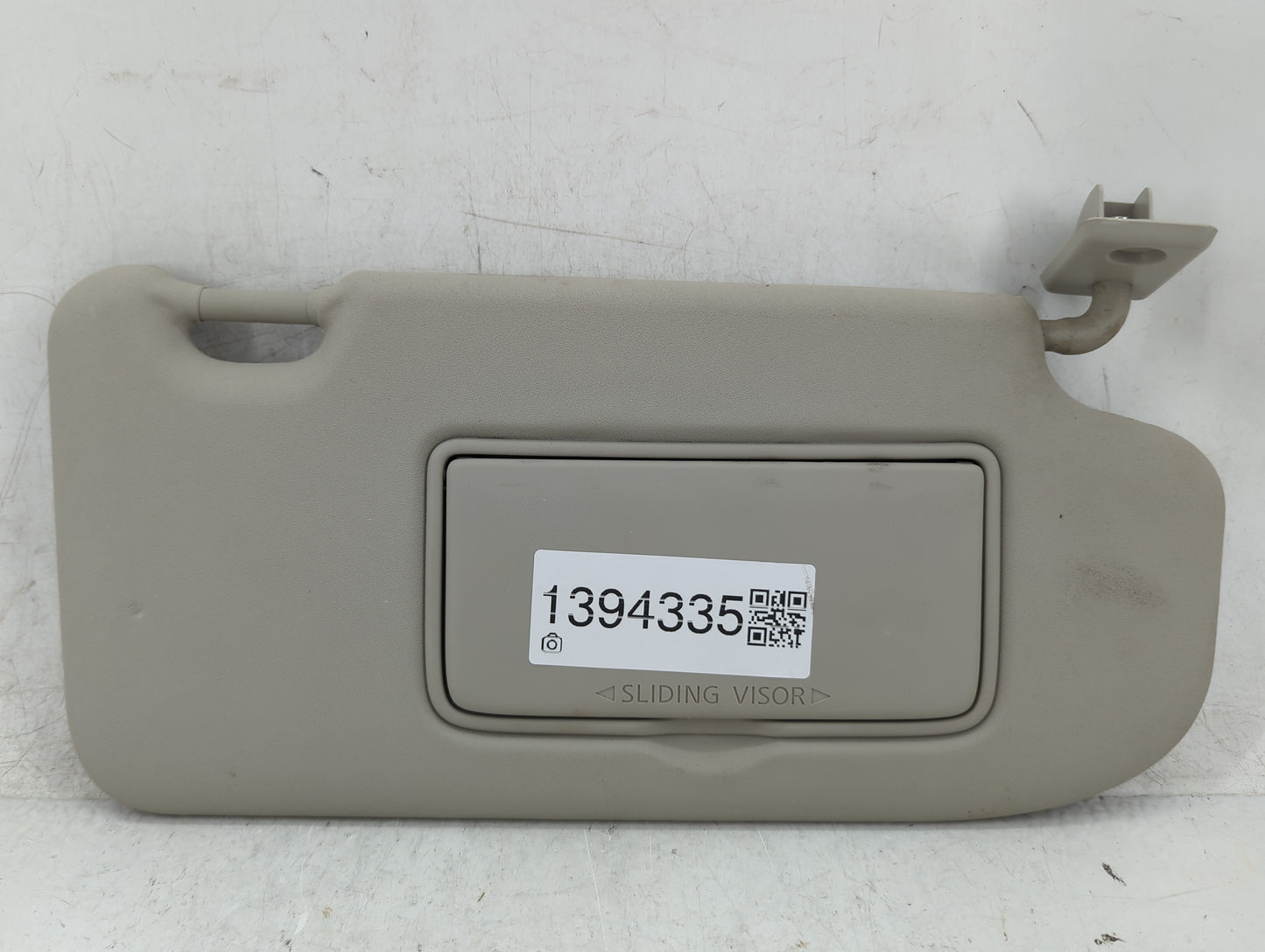 2017-2018 Nissan Rogue Sport Sun Visor Shade Replacement Passenger Right Mirror Fits Fits 2017 2018 OEM Used Auto Parts - Oe