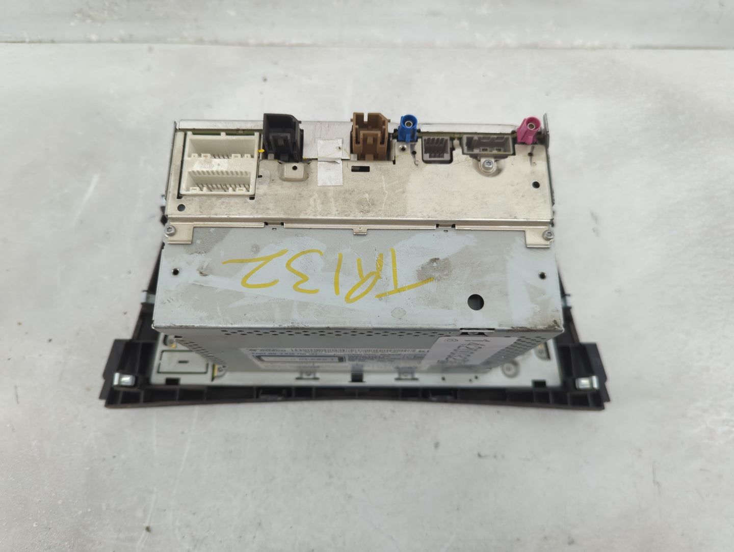 2018 Nissan Rogue Sport Radio AM FM Cd Player Receiver Replacement P/N:259156MA3A 7 515 750 101 Fits OEM Used Auto Parts - O