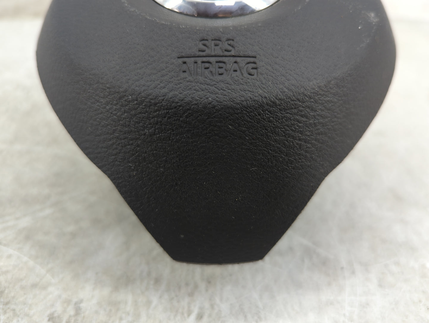 2017-2019 Nissan Rogue Sport Air Bag Driver Left Steering Wheel Mounted P/N:PM6FM17Y278172 Z74A7204511 Fits Fits 2017 2018 2