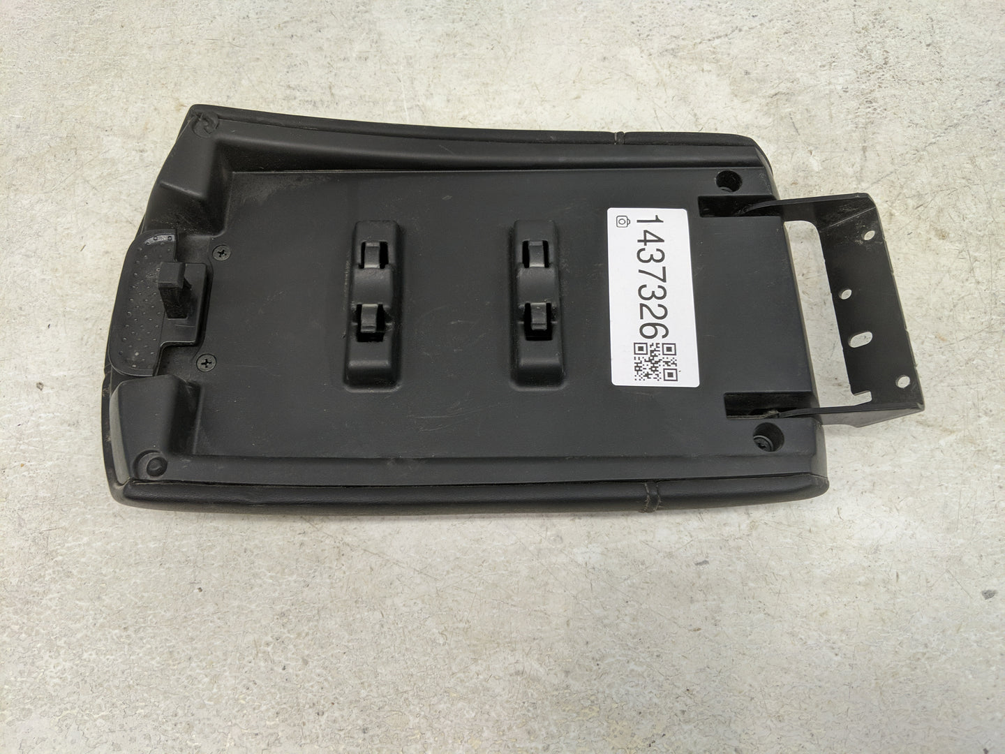 2018 Nissan Rogue Sport Center Console Armrest Cover Lid Fits OEM Used Auto Parts - Oemusedautoparts1.com