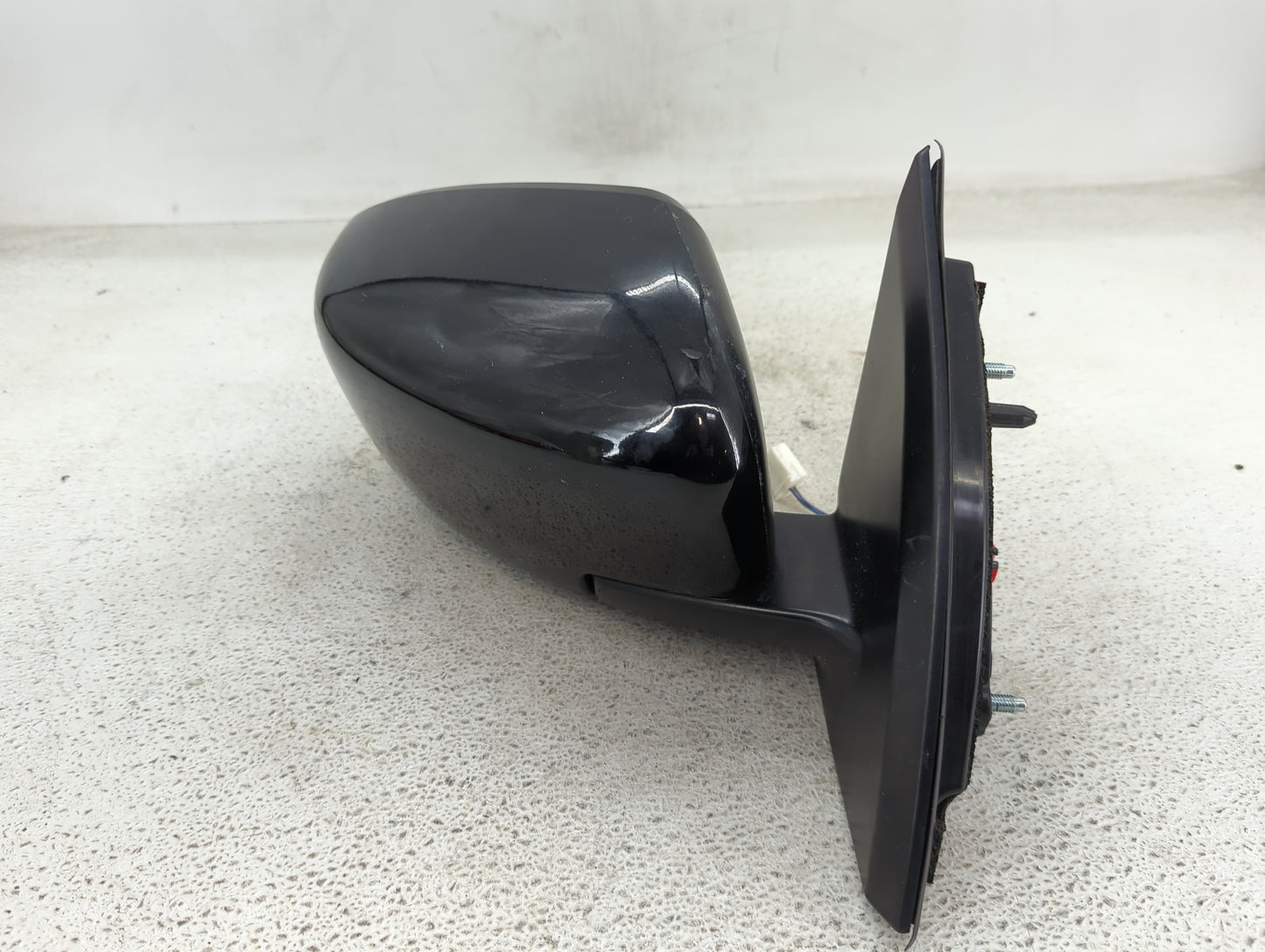 2017-2022 Nissan Rogue Sport Passenger Side View Mirror - Right Door Mirror OEM Used - Oemusedautoparts1.com
