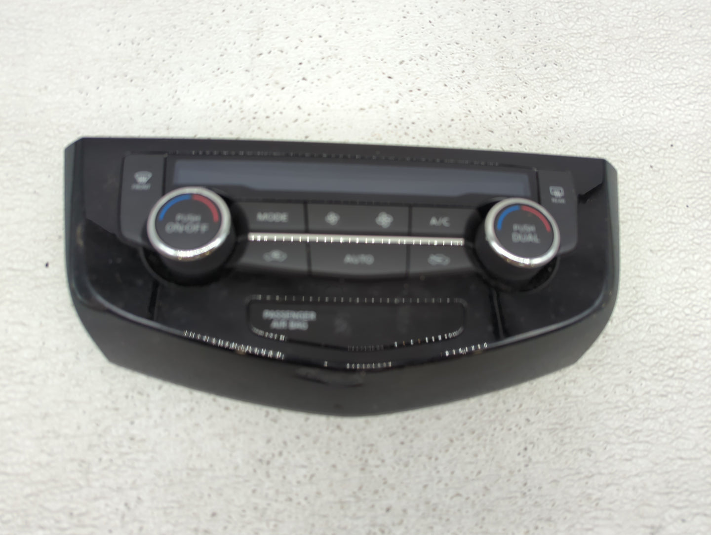 2017-2022 Nissan Rogue Sport Climate Control Module Temperature AC/Heater Replacement P/N:27500 7FE0A Fits OEM Used Auto Par