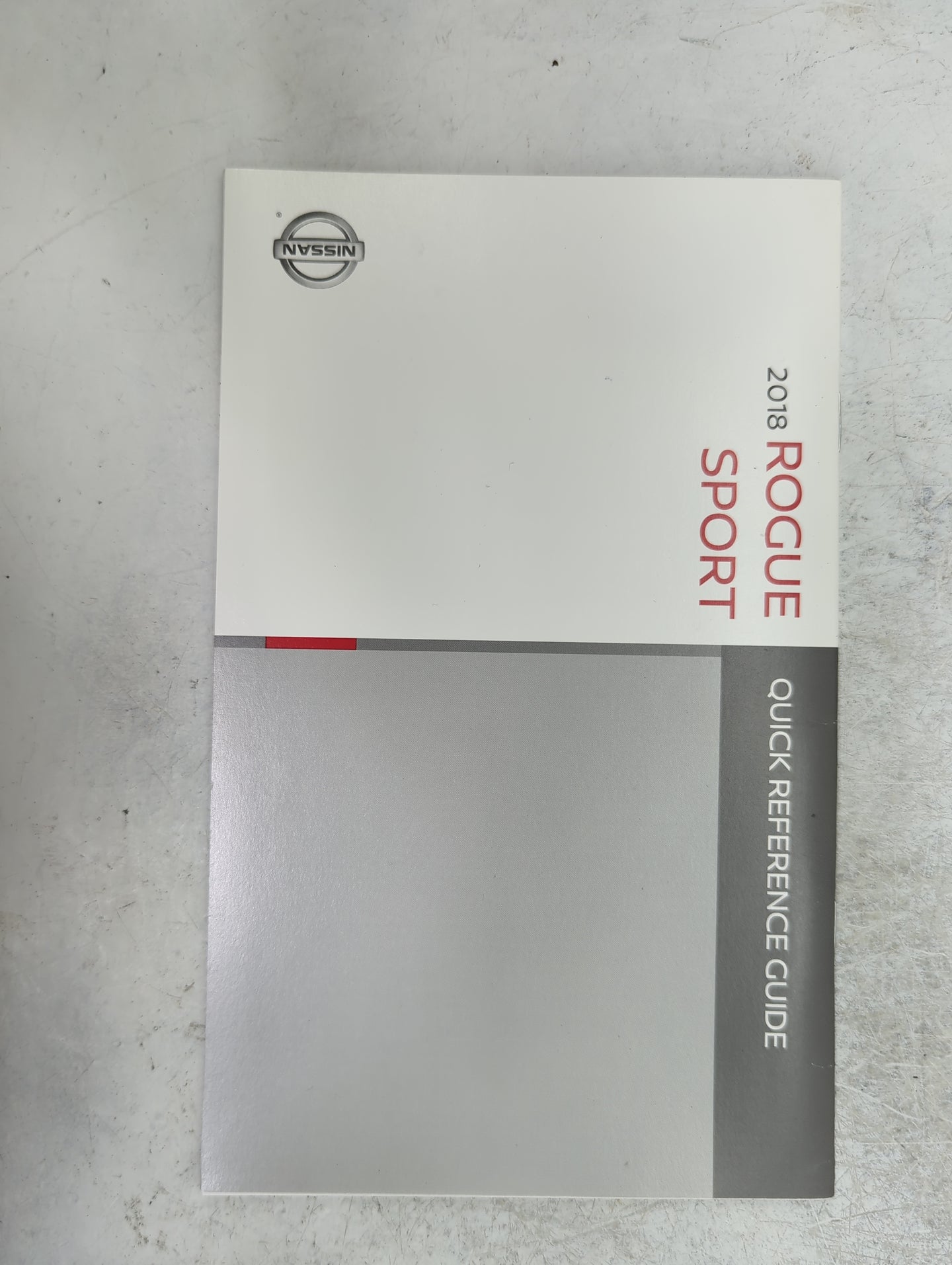 2018 Nissan Rogue Sport Owners Manual Book Guide P/N:OM18E00J11U0 T00UM-6MA2D OEM Used Auto Parts - Oemusedautoparts1.com