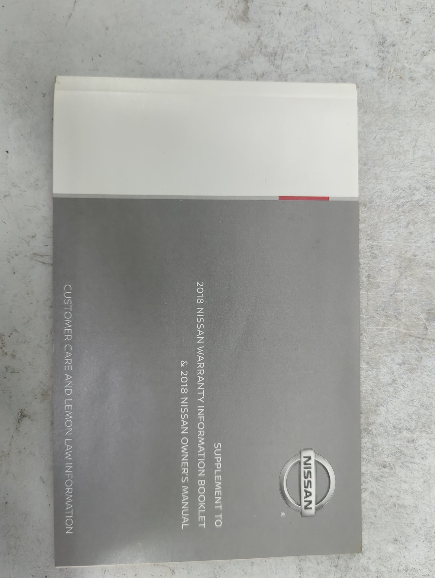2018 Nissan Rogue Sport Owners Manual Book Guide P/N:OM18E00J11U0 T00UM-6MA2D OEM Used Auto Parts - Oemusedautoparts1.com