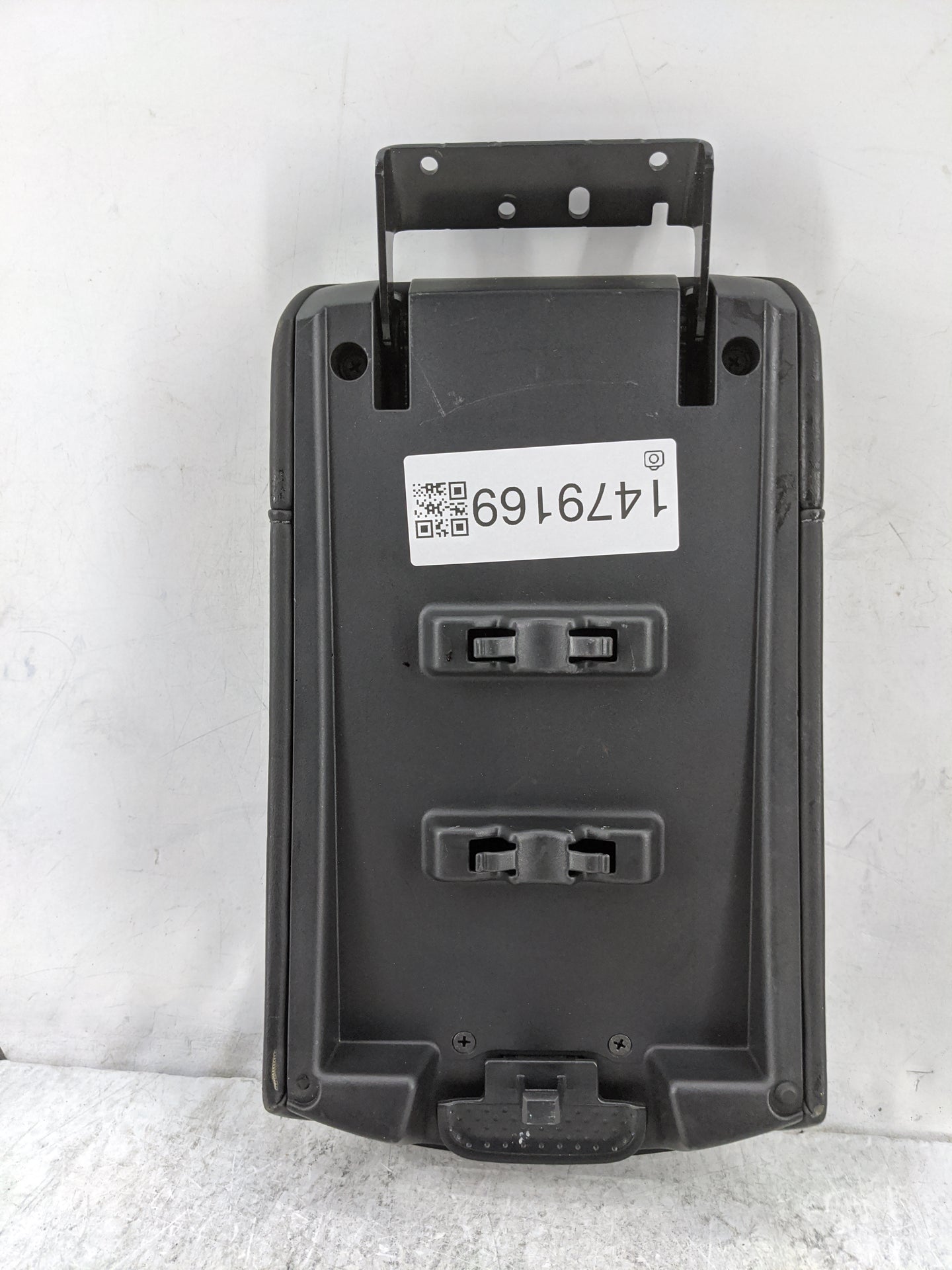 2018 Nissan Rogue Sport Center Console Armrest Cover Lid Fits OEM Used Auto Parts - Oemusedautoparts1.com