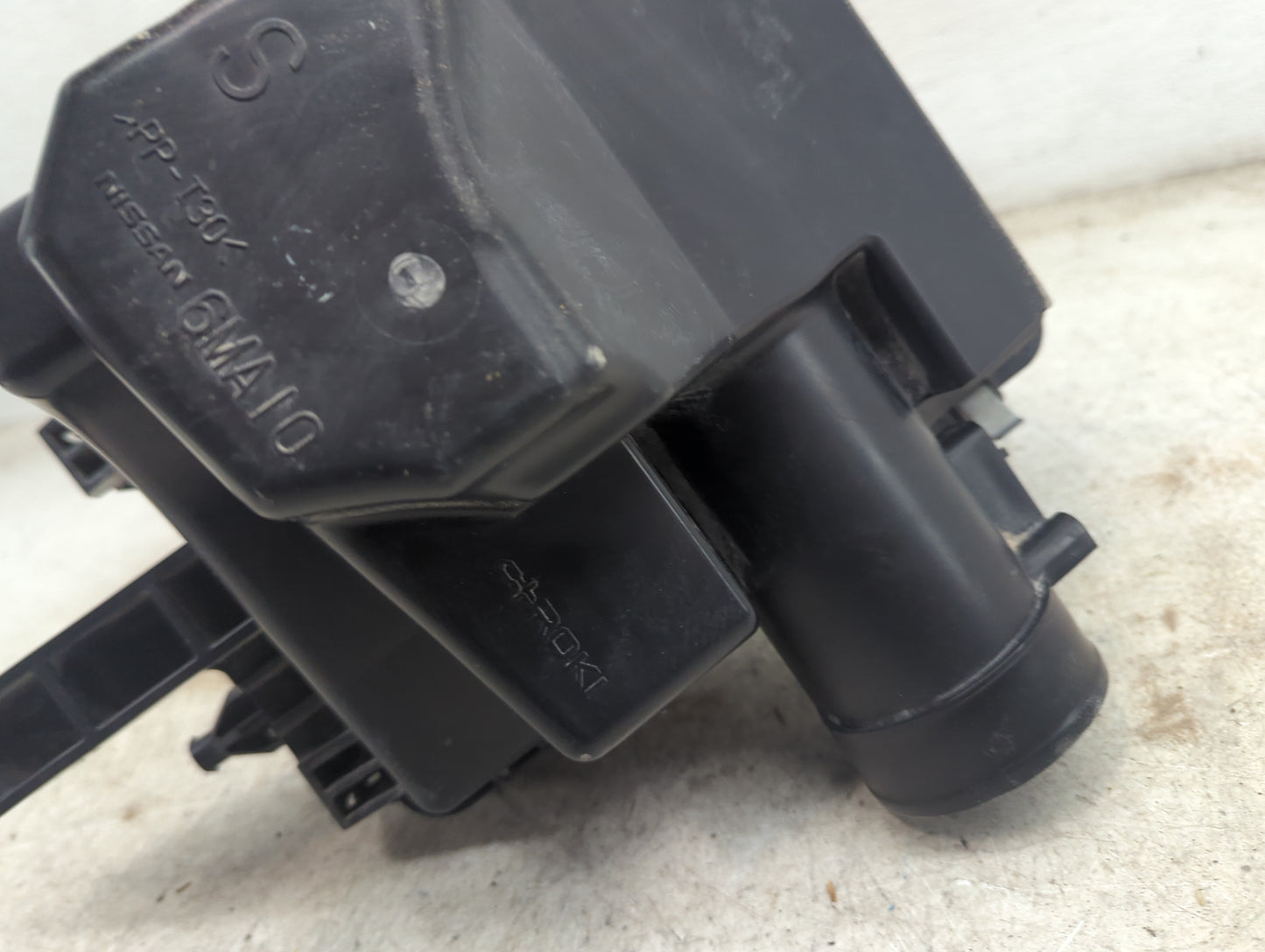 2017-2022 Nissan Rogue Sport Air Cleaner Intake-duct Hose Tube 1481102 - Oemusedautoparts1.com