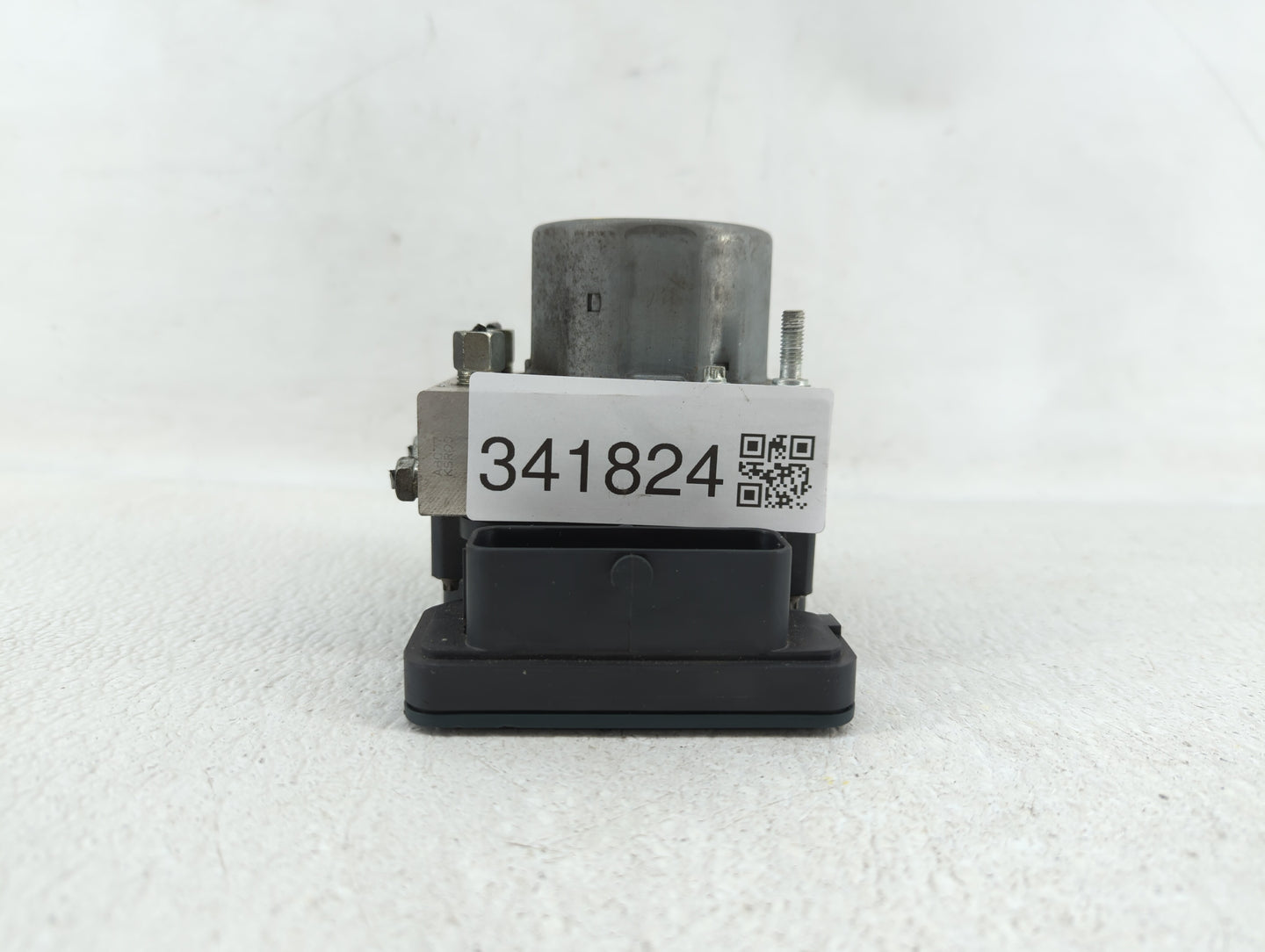2018 Nissan Rogue Sport ABS Pump Control Module Replacement P/N:47660 6MG2A 47660 6MA2A Fits OEM Used Auto Parts - Oemusedau