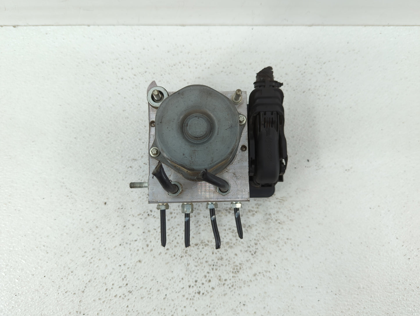 2018 Nissan Rogue Sport ABS Pump Control Module Replacement P/N:47660 6MG2A 47660 6MA2A Fits OEM Used Auto Parts - Oemusedau