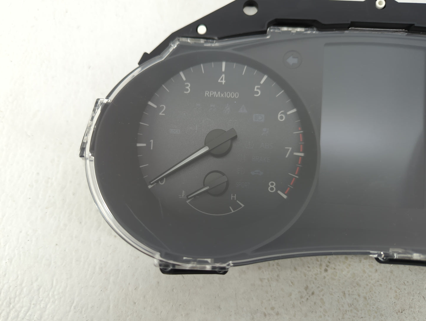 2017-2018 Nissan Rogue Sport Instrument Cluster Speedometer Gauges P/N:6MA1A/KLJH 6MA1A/405W, 6MA1A/GKS9 Fits Fits 2017 2018