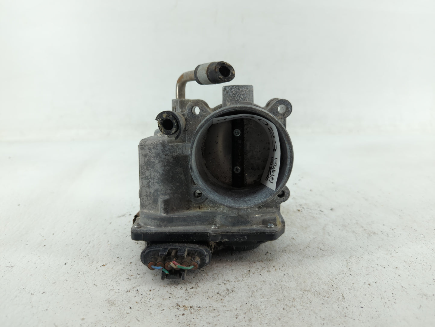2017-2018 Nissan Rogue Sport Throttle Body P/N:4BA60-01 E Fits Fits 2017 2018 OEM Used Auto Parts - Oemusedautoparts1.com