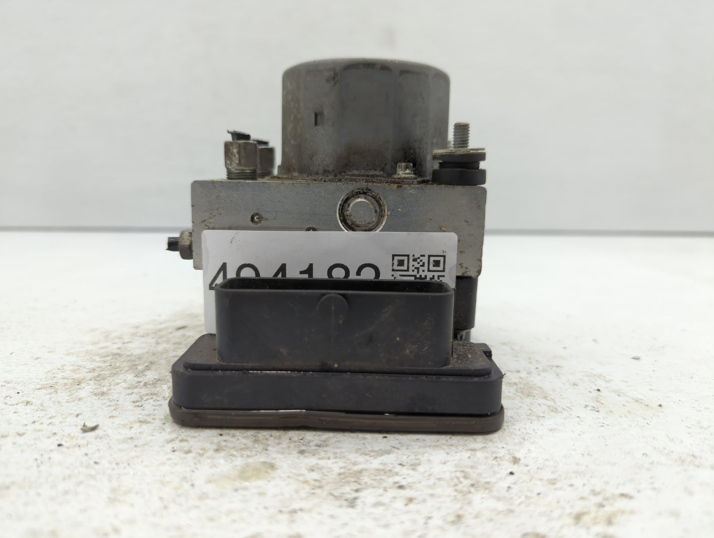 2018 Nissan Rogue Sport ABS Pump Control Module Replacement P/N:47660 6MD4A Fits OEM Used Auto Parts - Oemusedautoparts1.com