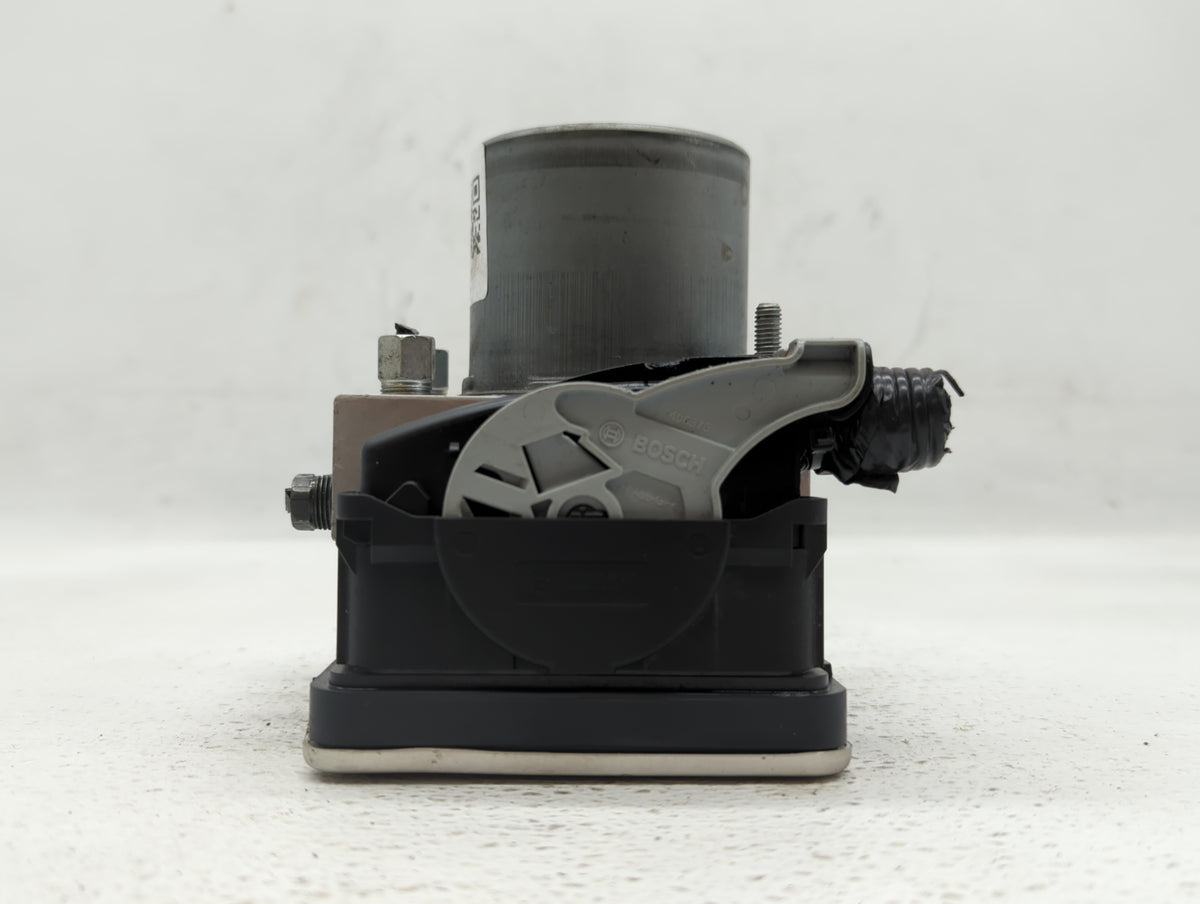 2018 Nissan Rogue Sport Anti-Lock Brake ABS Pump Module Actuator OEM P/N:47660 6MG2A 47660 6MA2A Fits OEM Used Auto Parts - 