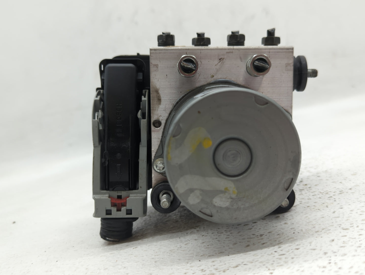 2018 Nissan Rogue Sport ABS Pump Control Module Replacement P/N:47660 6MG2A 47660 6MA2A Fits OEM Used Auto Parts - Oemusedau