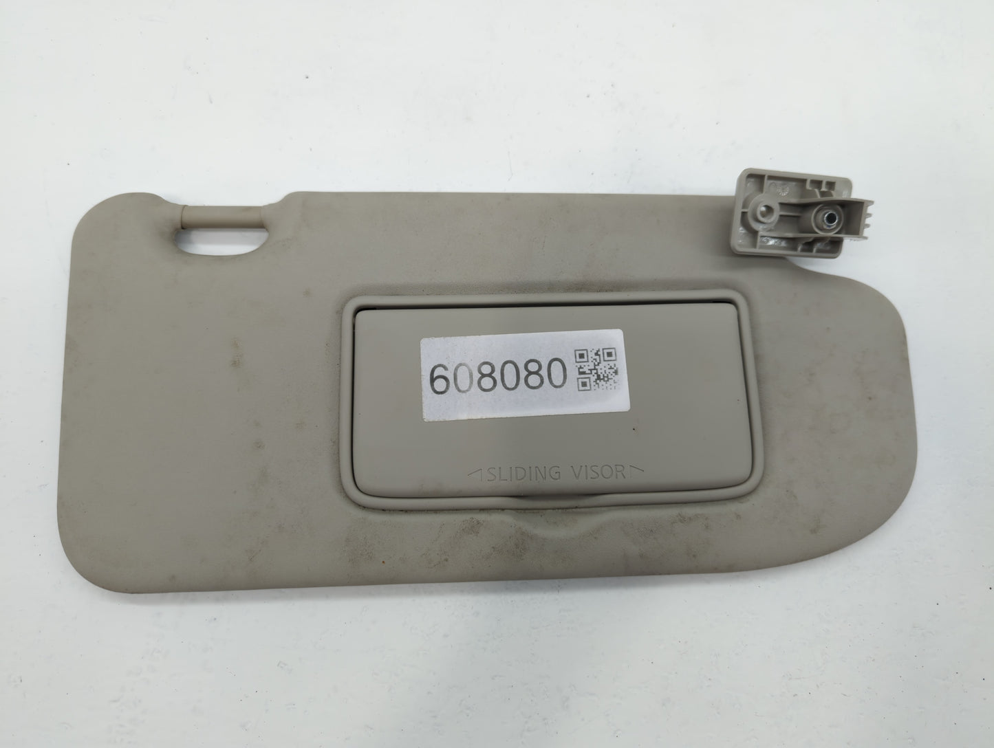 2017-2018 Nissan Rogue Sport Sun Visor Shade Replacement Passenger Right Mirror Fits Fits 2017 2018 OEM Used Auto Parts - Oe