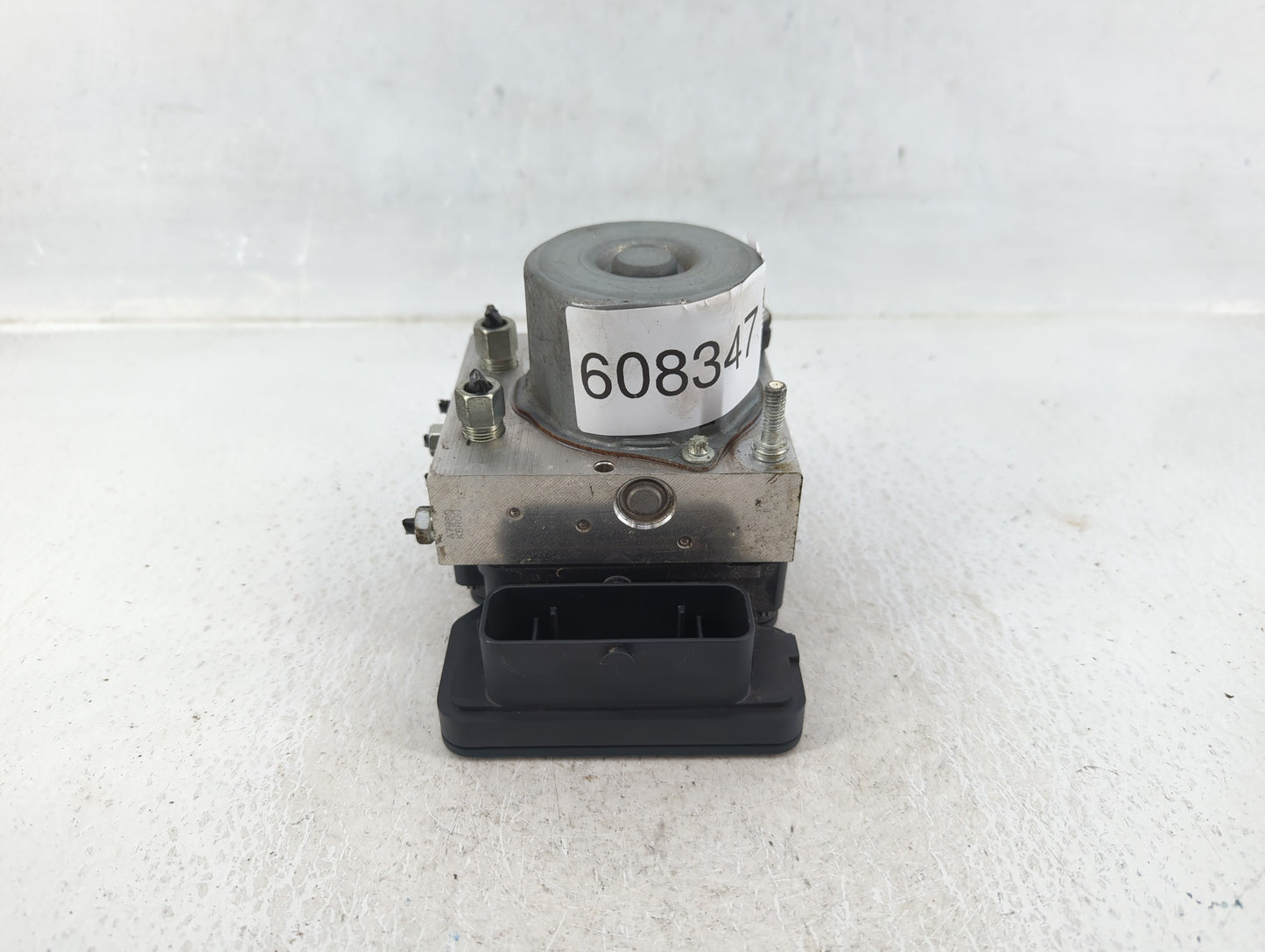 2018 Nissan Rogue Sport ABS Pump Control Module Replacement P/N:47660 6MG2A 47660 6MA2A Fits OEM Used Auto Parts - Oemusedau