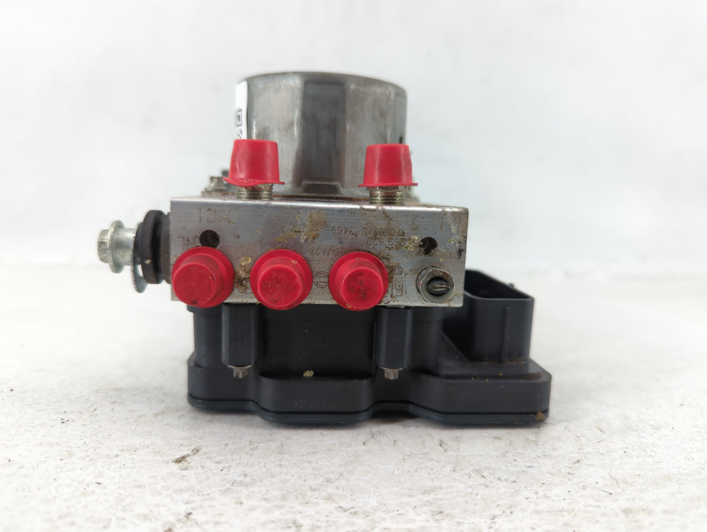 2018 Nissan Rogue Sport ABS Pump Control Module Replacement P/N:47660 6MA2A Fits OEM Used Auto Parts - Oemusedautoparts1.com