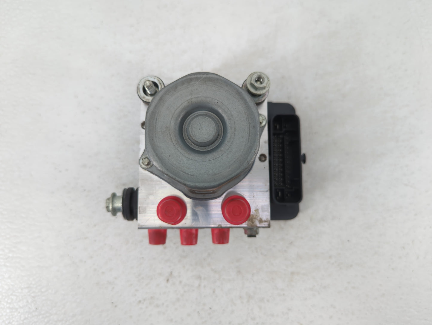 2018 Nissan Rogue Sport ABS Pump Control Module Replacement P/N:47660 6MA2A Fits OEM Used Auto Parts - Oemusedautoparts1.com
