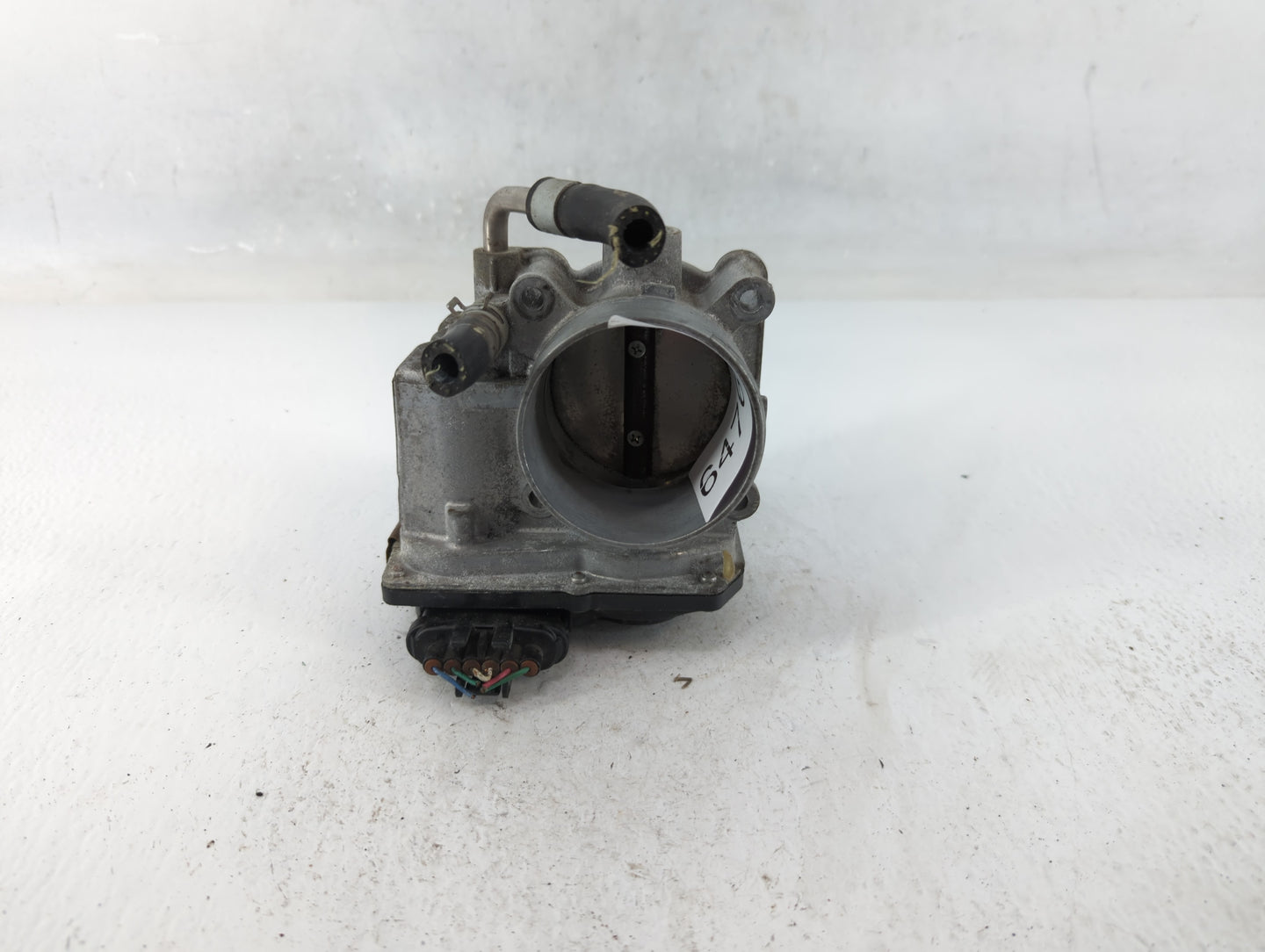 2017-2018 Nissan Rogue Sport Throttle Body P/N:4BA60-01 E Fits Fits 2017 2018 OEM Used Auto Parts - Oemusedautoparts1.com