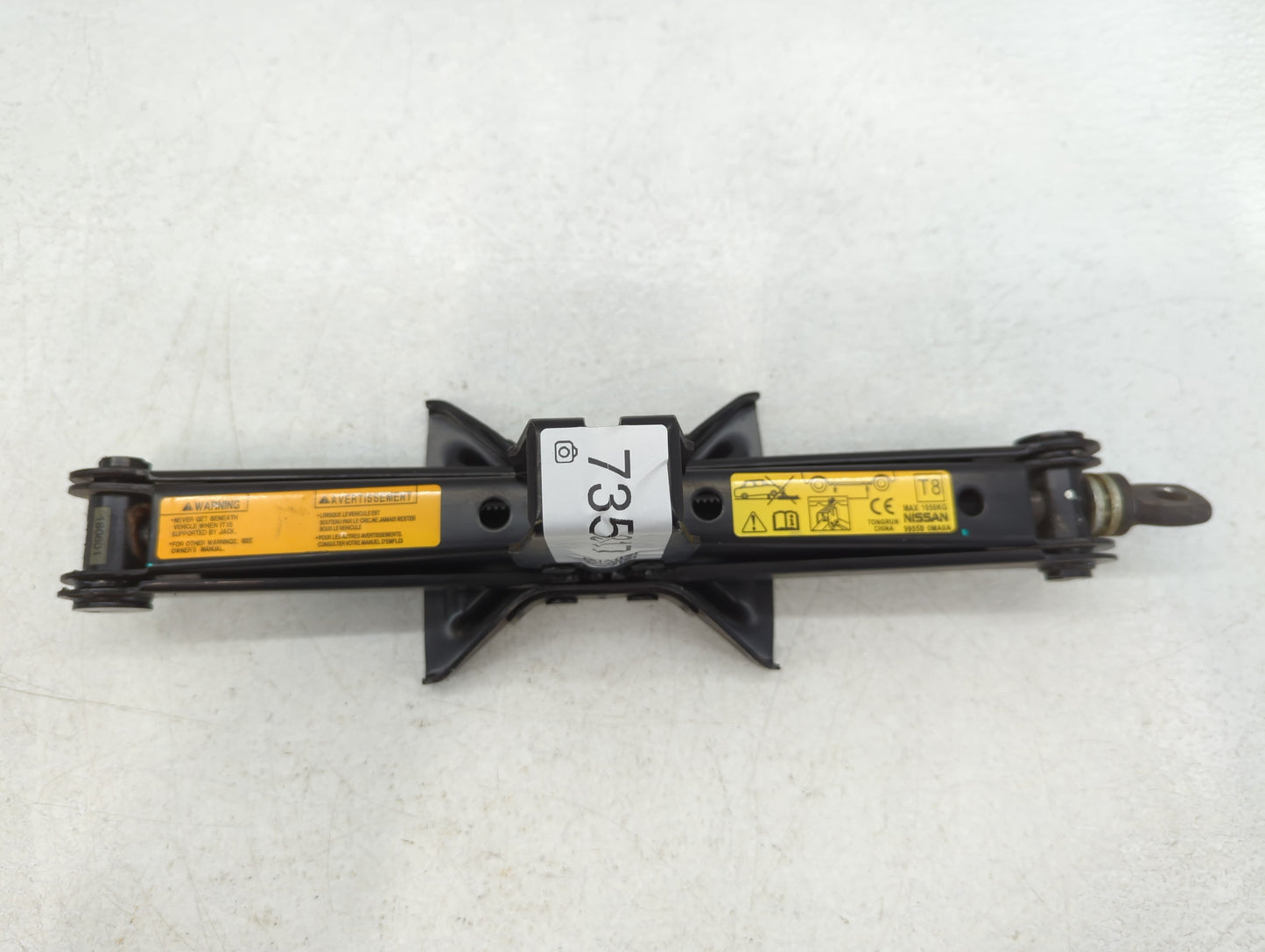 2018 Nissan Rogue Sport Spare Scissor Car Jack - Oemusedautoparts1.com
