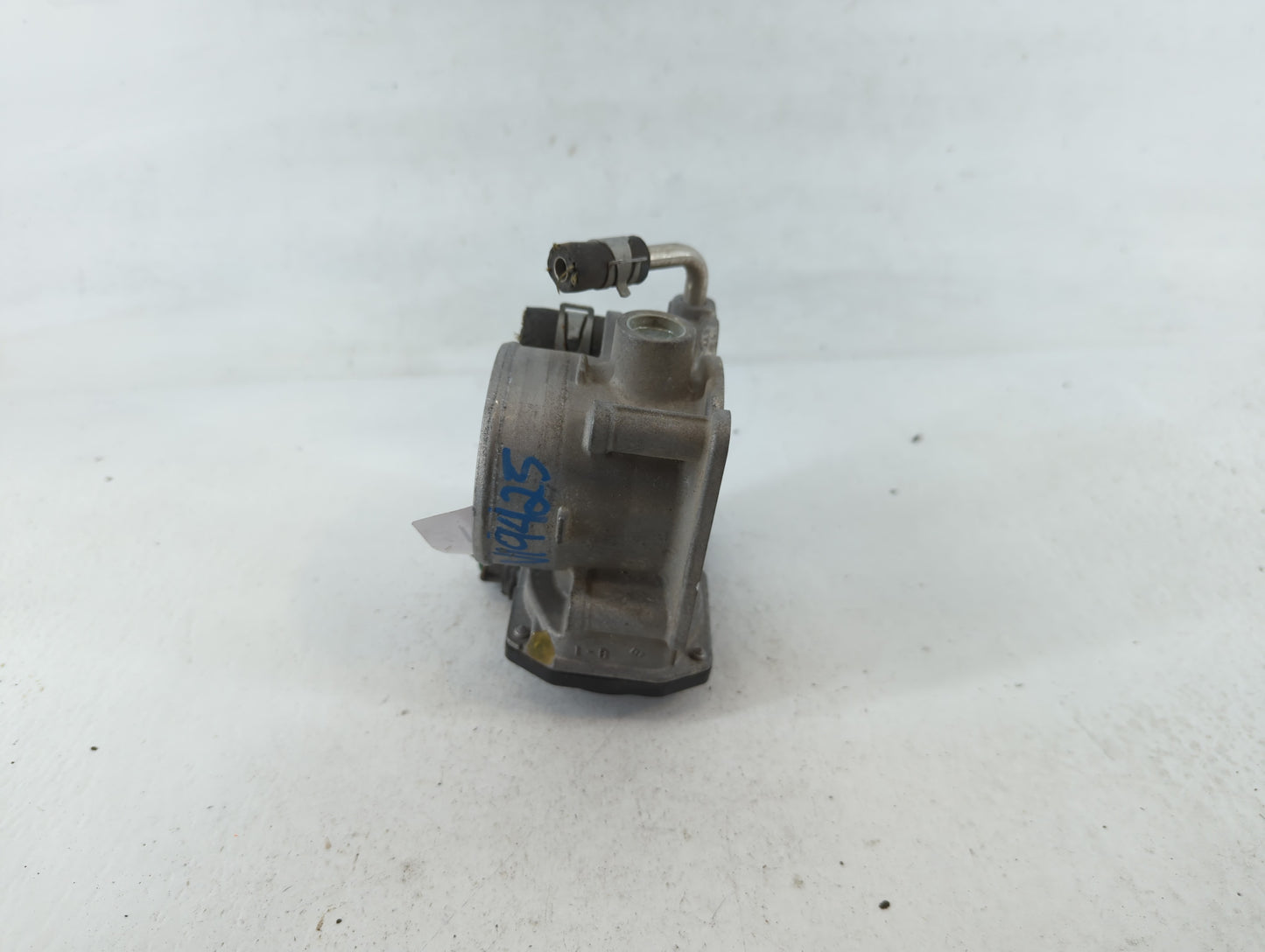 2018-2022 Nissan Rogue Sport Throttle Body P/N:4BA60-01 F Fits Fits 2018 2019 2020 2021 2022 OEM Used Auto Parts - Oemusedau