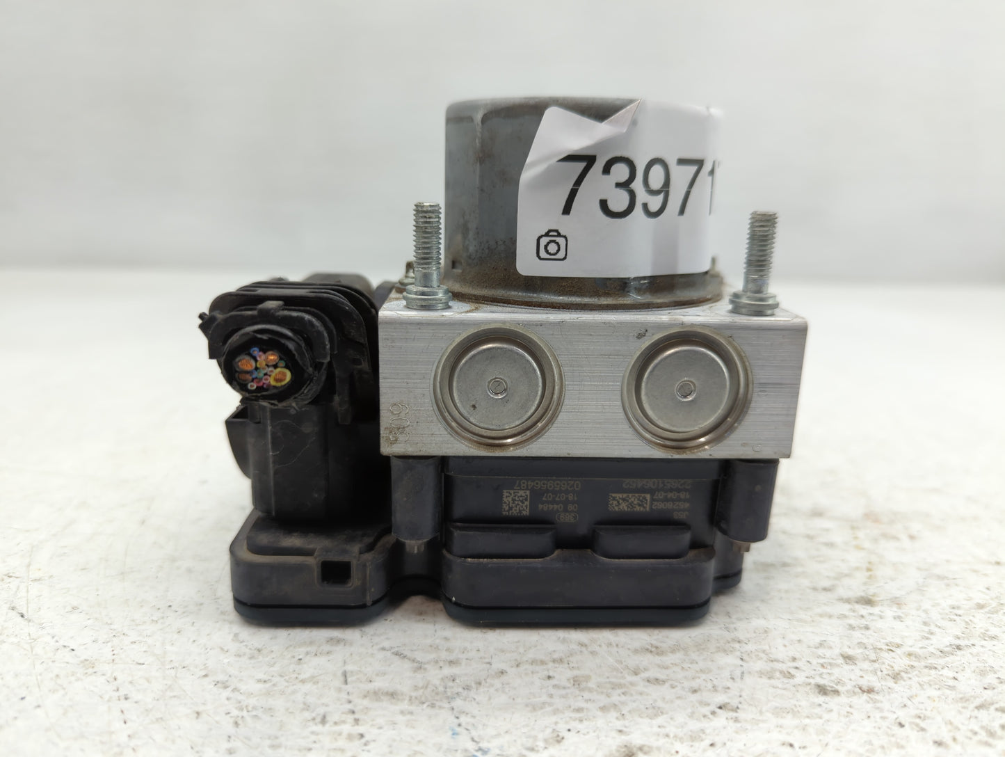 2018 Nissan Rogue Sport ABS Pump Control Module Replacement P/N:47660 6MG2A Fits OEM Used Auto Parts - Oemusedautoparts1.com