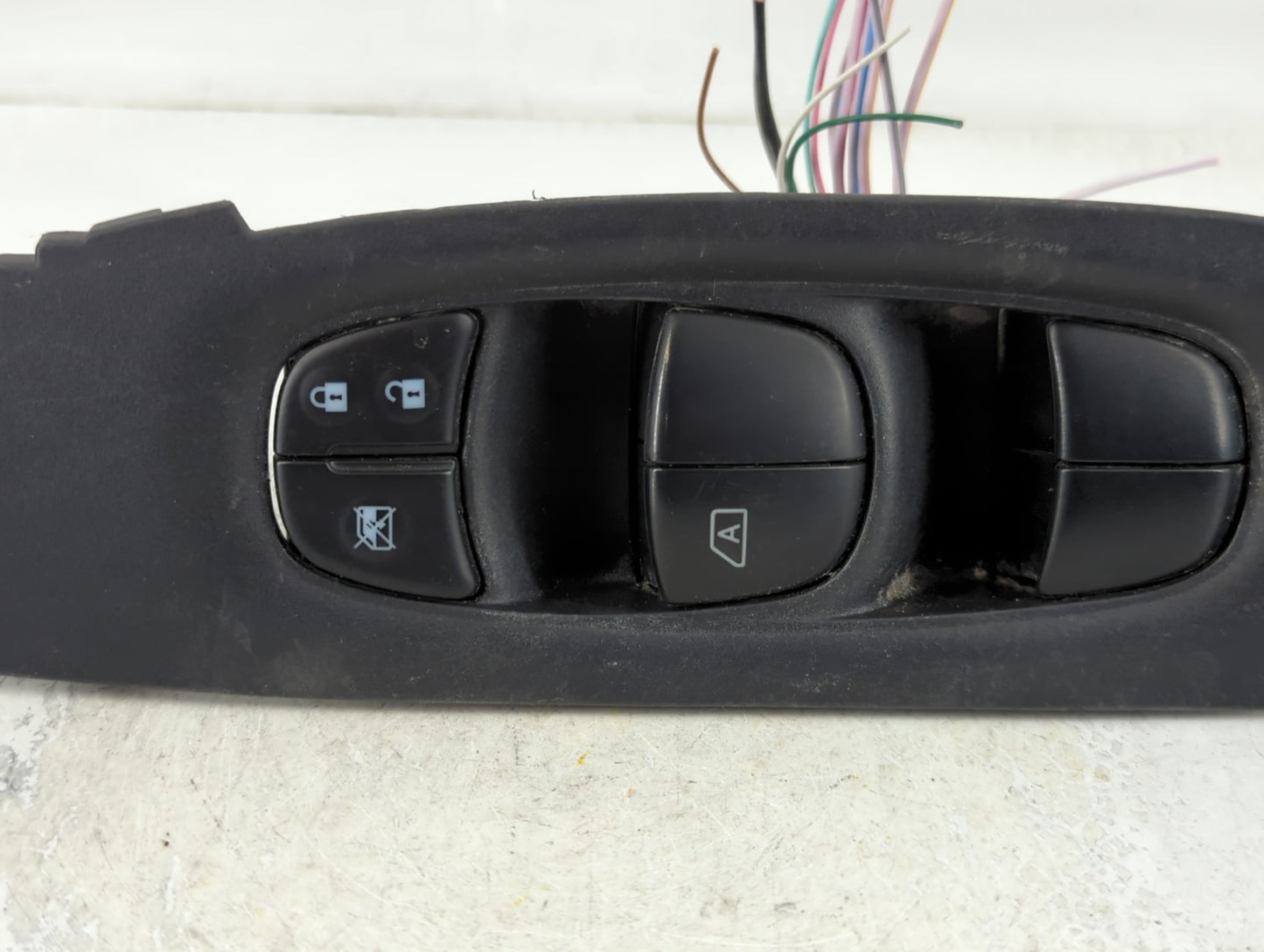 2017-2022 Nissan Rogue Sport Master Power Window Switch Replacement Driver Side Left P/N:25401 6MA0C Fits OEM Used Auto Part