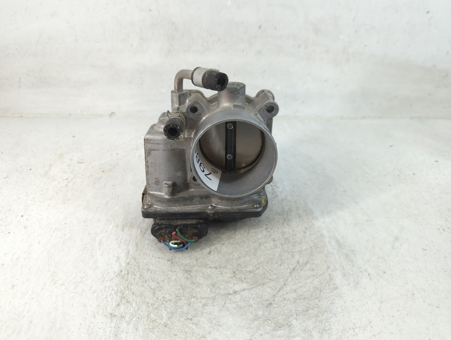 2017-2018 Nissan Rogue Sport Throttle Body P/N:4BA60-01 E Fits Fits 2017 2018 OEM Used Auto Parts - Oemusedautoparts1.com