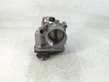 2017-2018 Nissan Rogue Sport Throttle Body P/N:4BA60-01 E Fits Fits 2017 2018 OEM Used Auto Parts - Oemusedautoparts1.com