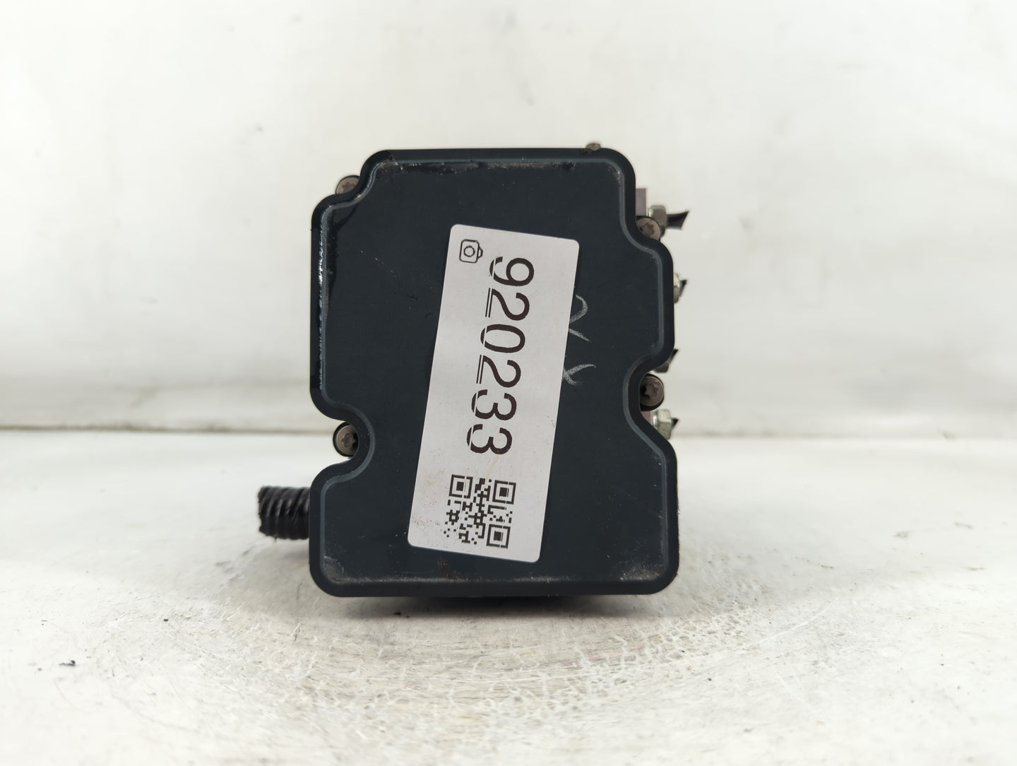 2018 Nissan Rogue Sport ABS Pump Control Module Replacement P/N:47660 6MG4A Fits OEM Used Auto Parts - Oemusedautoparts1.com