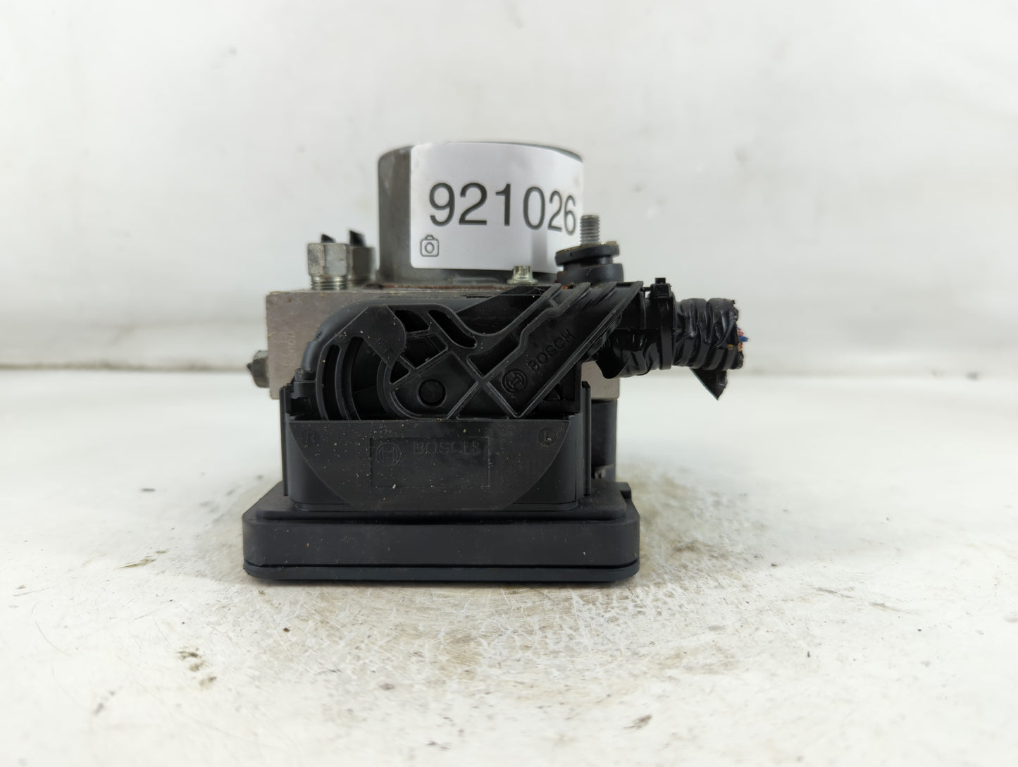 2018 Nissan Rogue Sport ABS Pump Control Module Replacement P/N:47660 6MG4A Fits OEM Used Auto Parts - Oemusedautoparts1.com