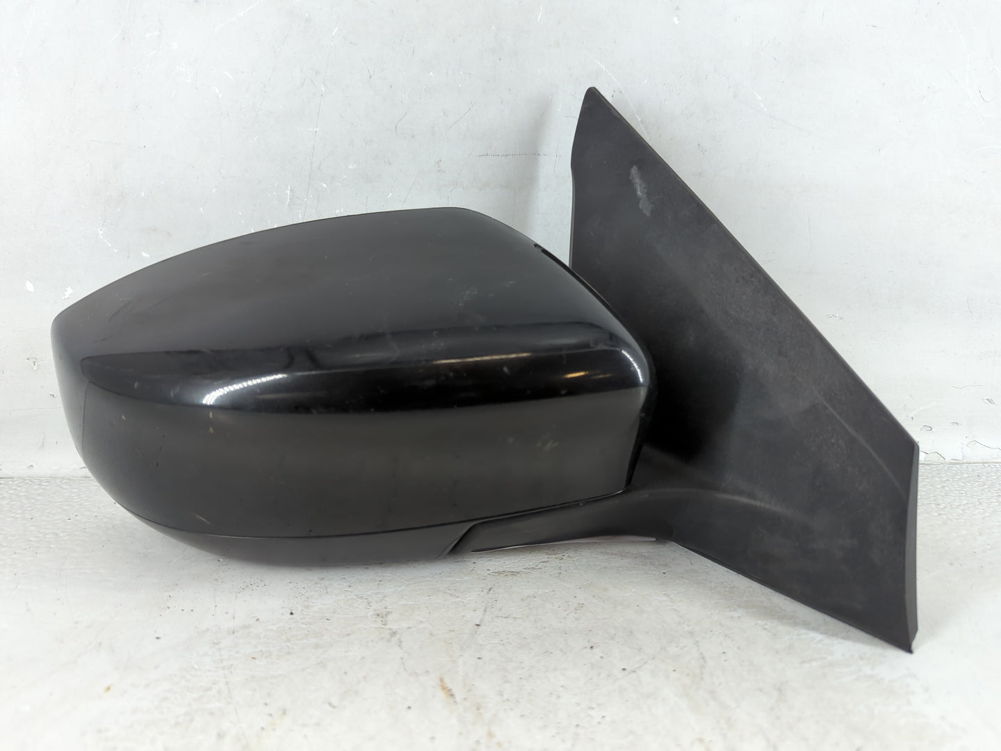 2016-2019 Nissan Sentra Passenger Side View Mirror - Right Door Mirror OEM Used - Oemusedautoparts1.com
