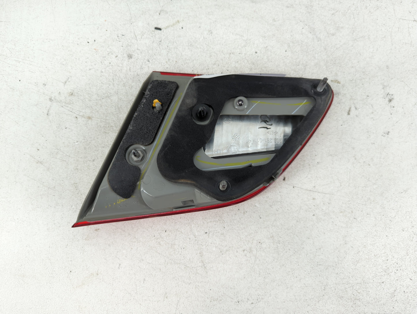 2016-2019 Nissan Sentra Tail Light Assembly Passenger Right OEM P/N:205 281 01 Fits Fits 2016 2017 2018 2019 OEM Used Auto P