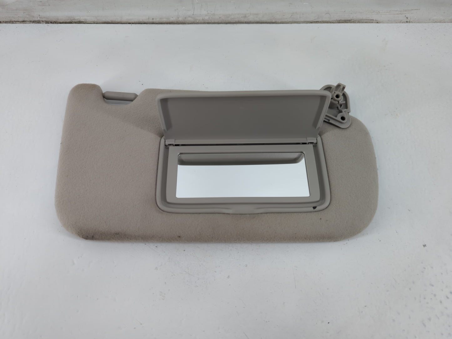 2013-2019 Nissan Sentra Sun Visor Shade Replacement Passenger Right Mirror Fits Fits 2012 2013 2014 2015 2016 2017 2018 2019