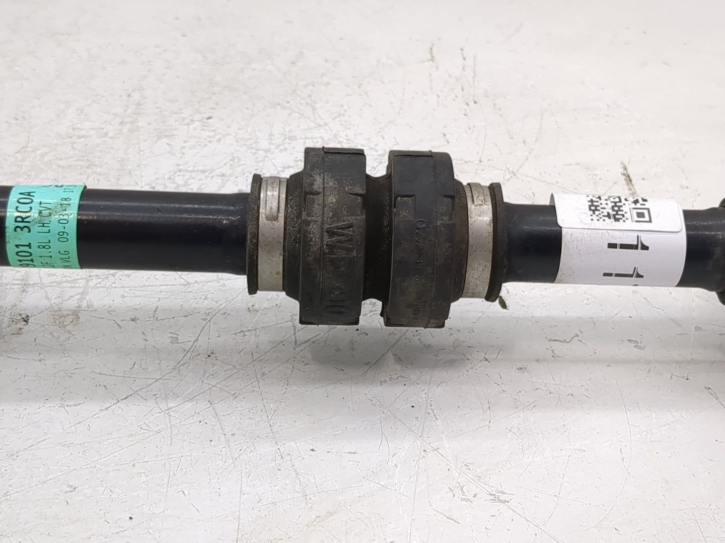 2013-2019 Nissan Sentra Axle Shaft Front Driver Cv C/v - Oemusedautoparts1.com