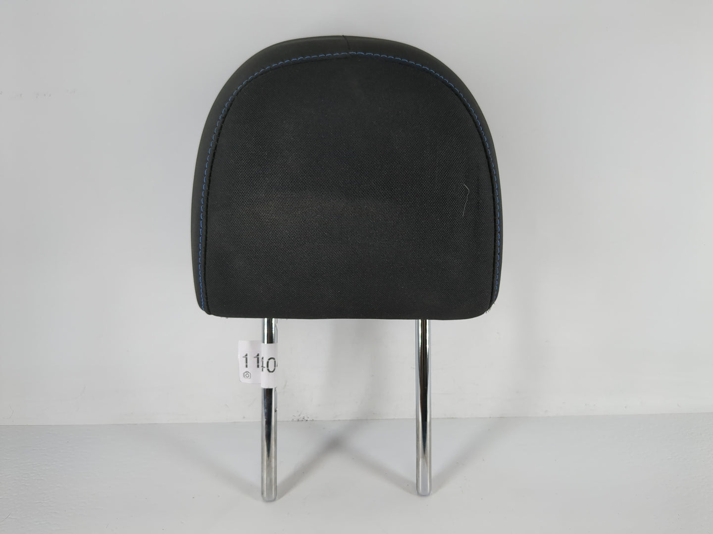 2017-2019 Nissan Sentra Headrest Head Rest Front Driver Passenger Seat Fits Fits 2017 2018 2019 OEM Used Auto Parts - Oemuse