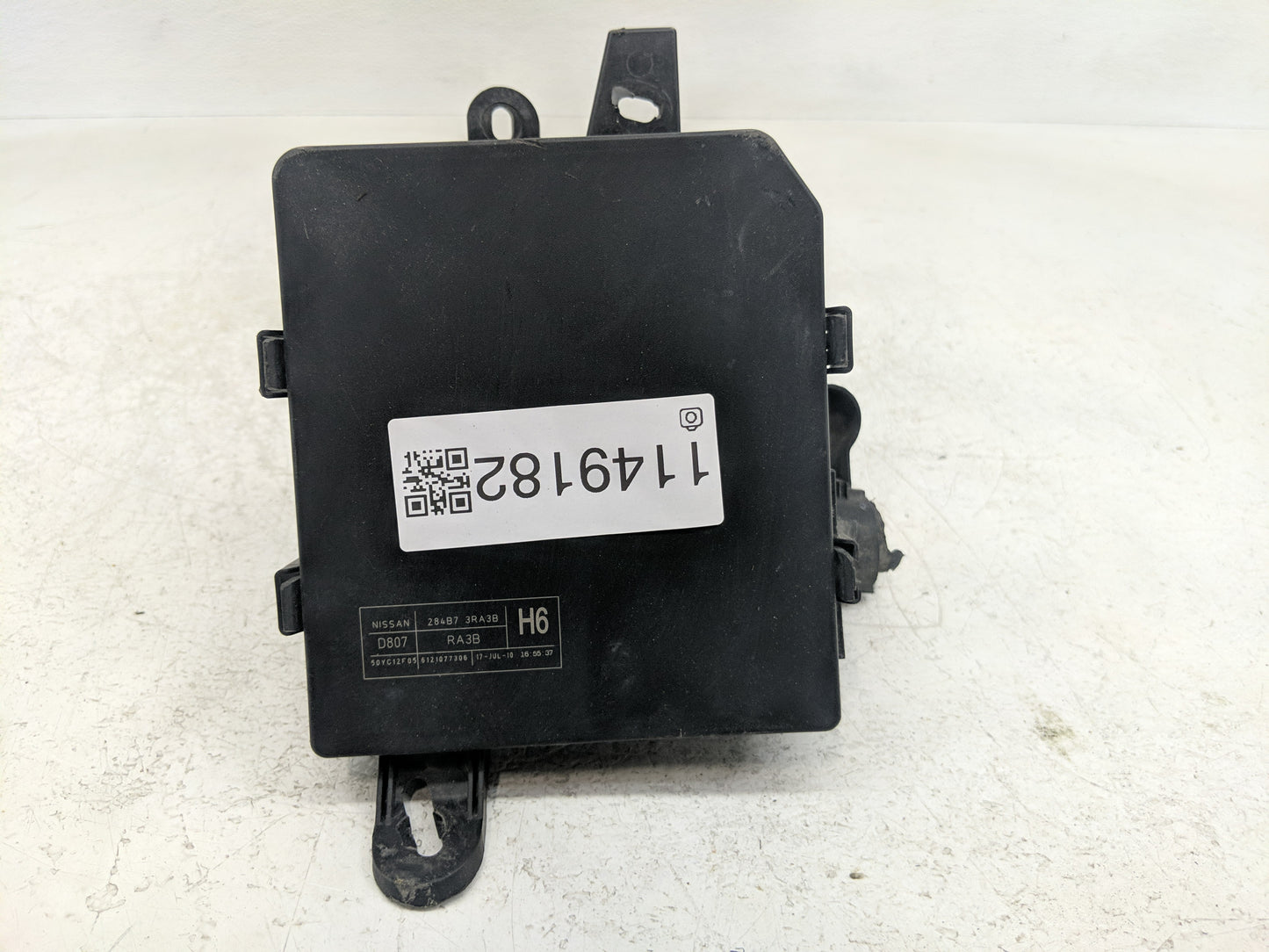 2013-2019 Nissan Sentra Fusebox Fuse Box Panel Relay Module P/N:284B7 3R43B Fits Fits 2013 2014 2015 2016 2017 2018 2019 OEM
