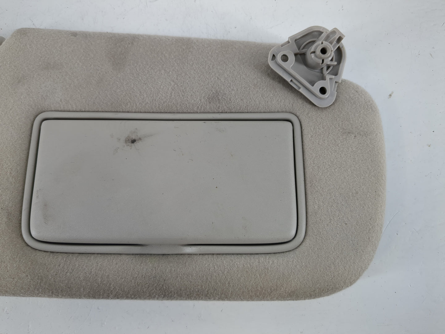 2013-2019 Nissan Sentra Sun Visor Shade Replacement Passenger Right Mirror Fits Fits 2012 2013 2014 2015 2016 2017 2018 2019