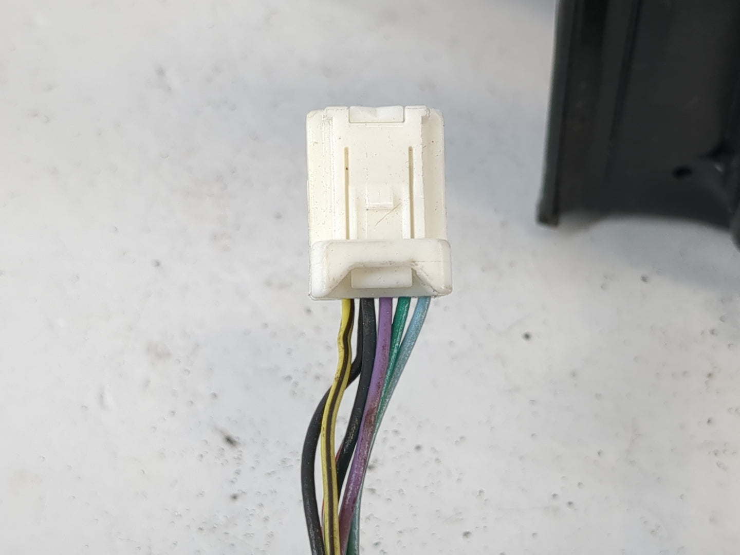 2016-2019 Nissan Sentra Driver Side View Mirror - Left Door Mirror OEM Used - Oemusedautoparts1.com