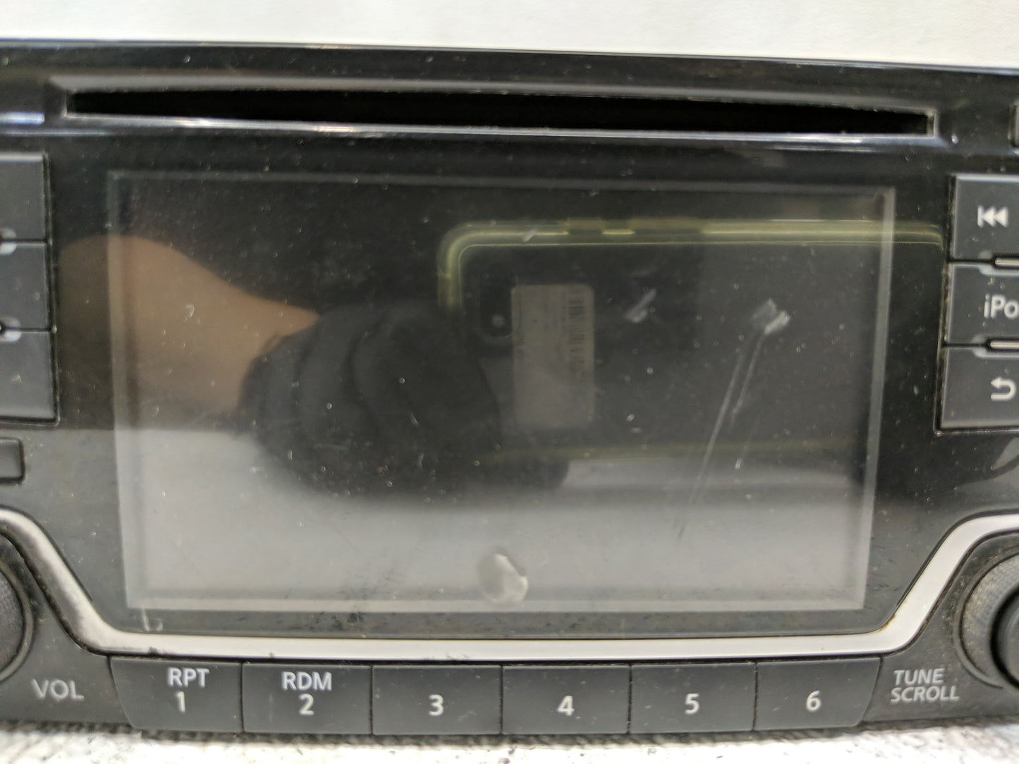 2017-2019 Nissan Sentra Radio AM FM Cd Player Receiver Replacement Fits Fits 2017 2018 2019 OEM Used Auto Parts - Oemusedaut