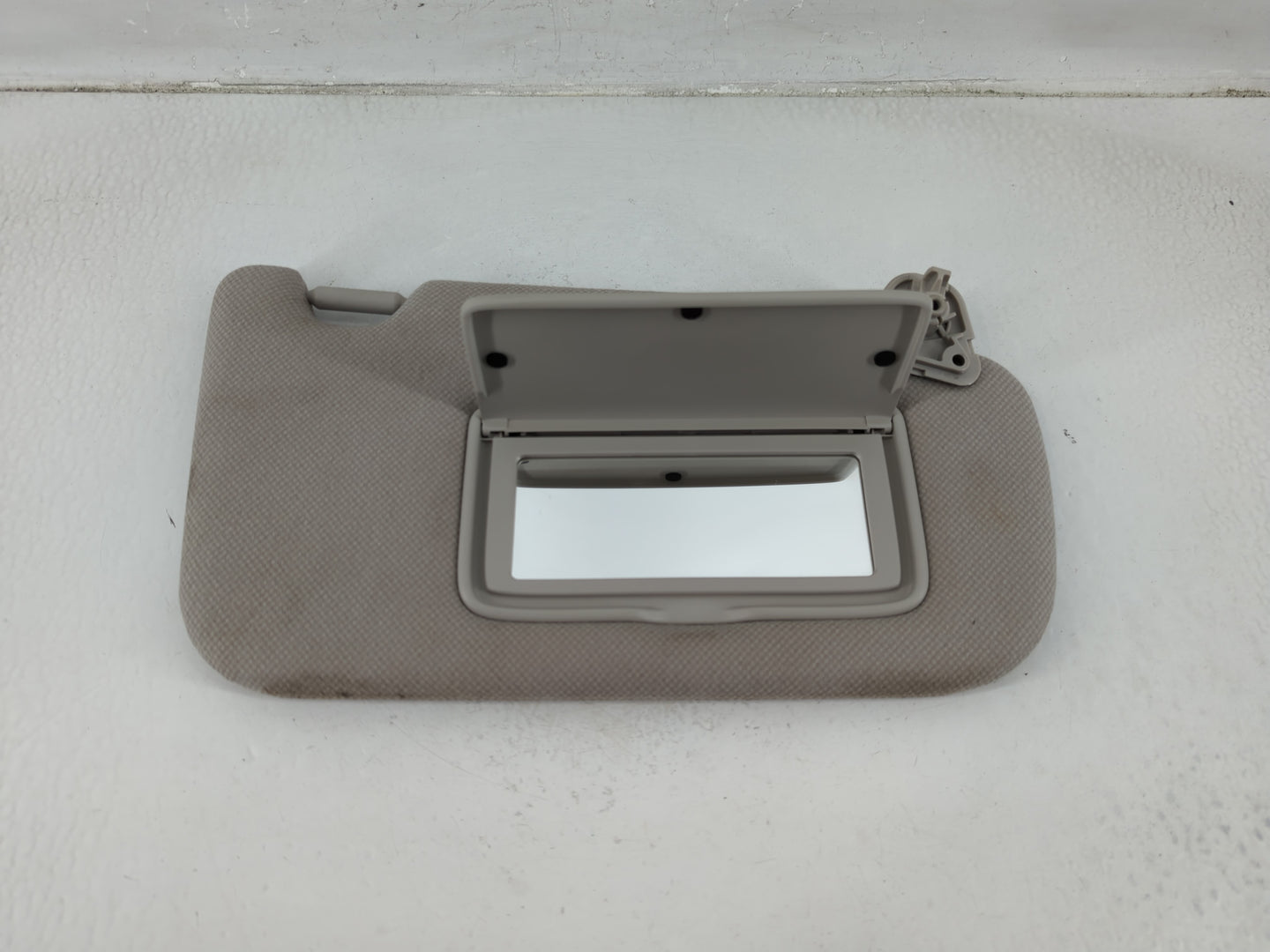 2013-2019 Nissan Sentra Sun Visor Shade Replacement Passenger Right Mirror Fits Fits 2012 2013 2014 2015 2016 2017 2018 2019