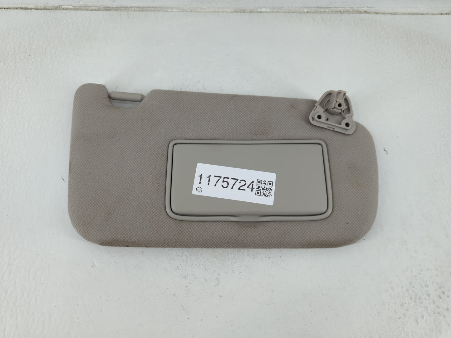 2013-2019 Nissan Sentra Sun Visor Shade Replacement Passenger Right Mirror Fits Fits 2012 2013 2014 2015 2016 2017 2018 2019
